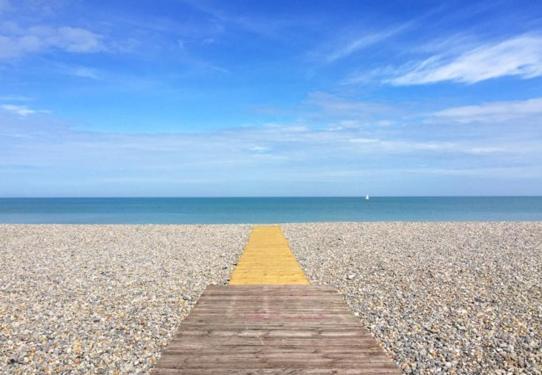Gite Du Port Dieppe Bagian luar foto